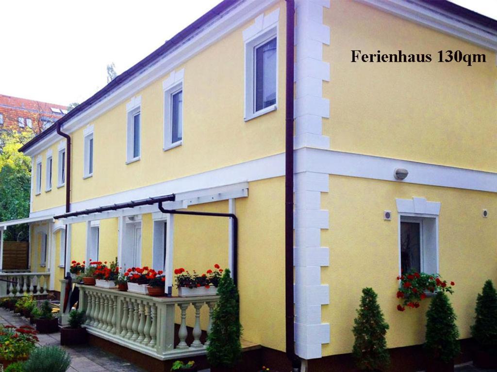 Ferienhaus Берлин Екстериор снимка